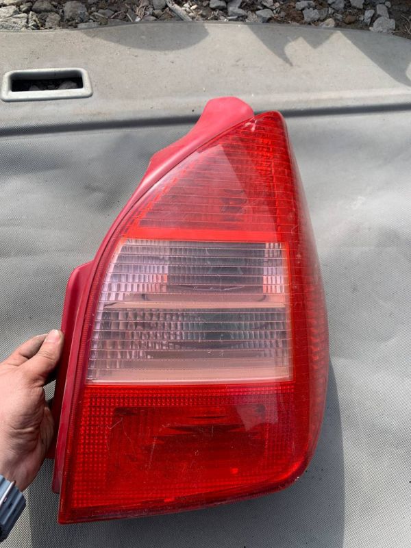 Ліхтарі фонарь стопи задні лівий правий Citroen C2