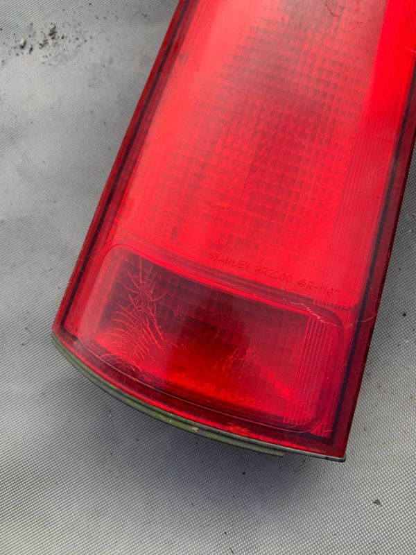 Ліхтар стоп фонарь задній лівий правийHonda CR-V 1 1995-2001