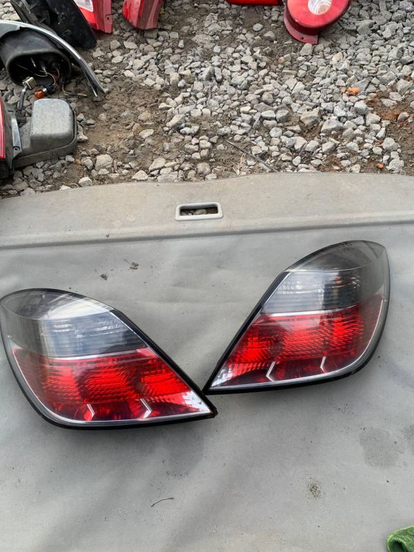 Ліхтар задній стоп лівий правий Opel Astra H 2005-2014p. 3D HB рестайл