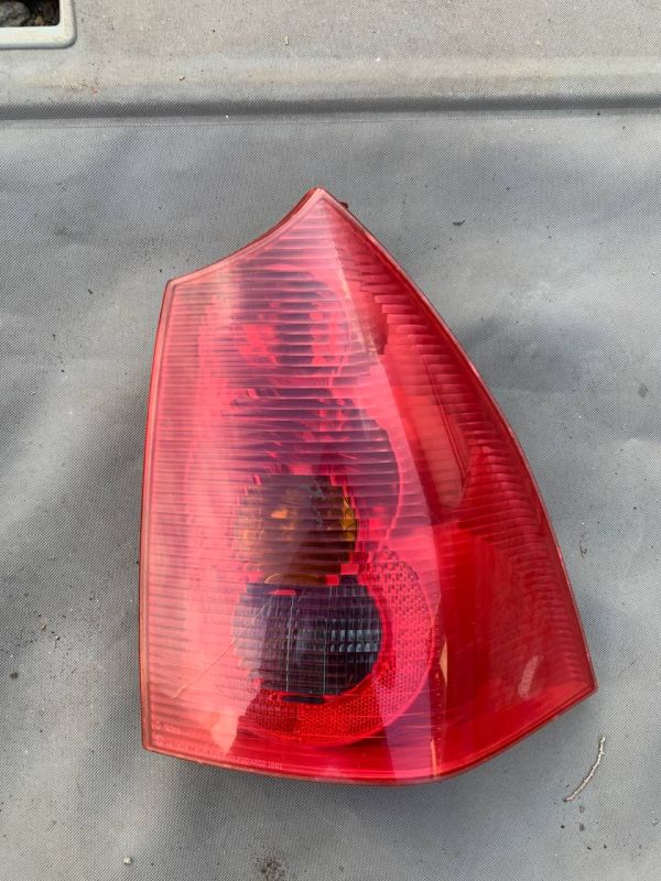 Ліхтар задній стоп правий Peugeot 307 SW 2002-2005р. універсал дорест