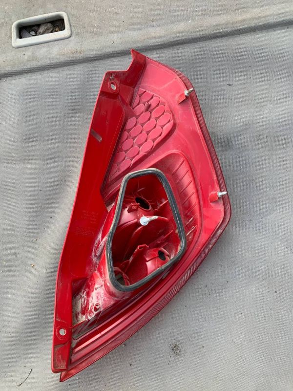 Ліхтар стоп лівий Форд фієста ford fiesta mk7 задній стоп ліхтар