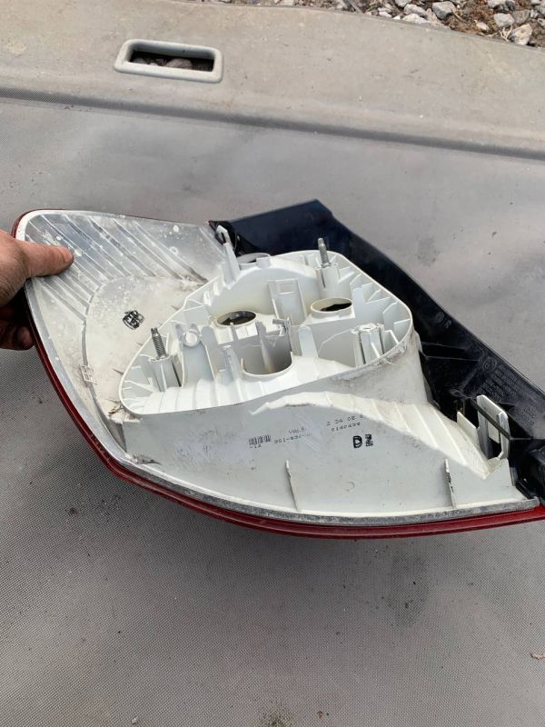 Стоп ліхтар правий BMW 1 e87 задній фонар правий БМВ 1 копійка Уцінка