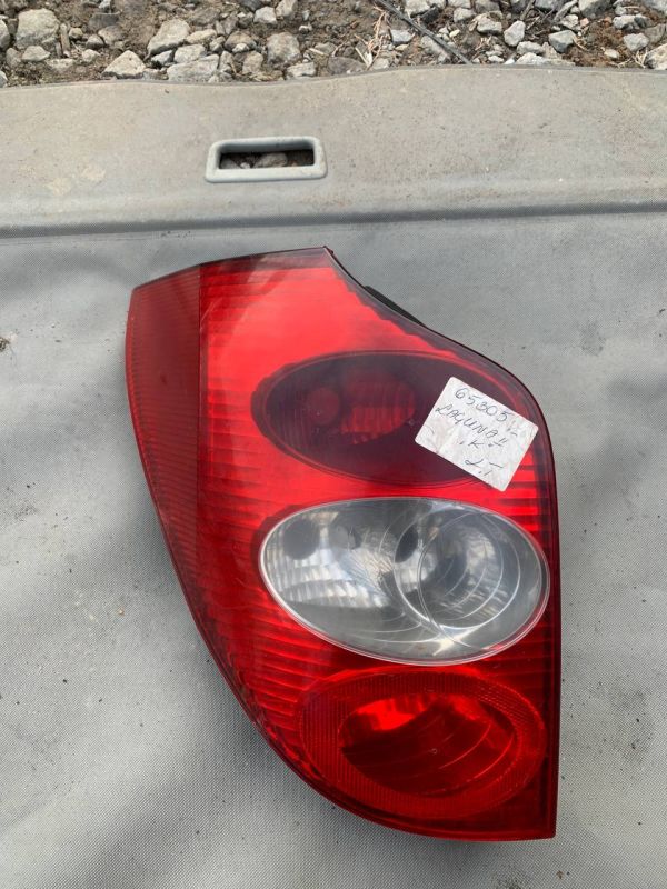 Задній ліхтар стоп фонарь лівий Renault Laguna 2 Рено Лагуна 2