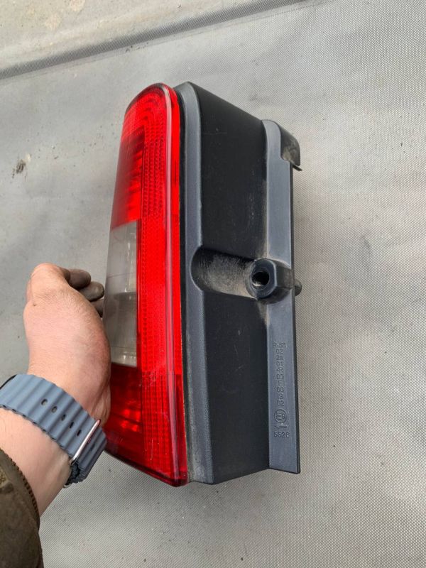 Стоп Фонар ліхтар лівий Citroen Berlingo Peugeot Partner Берлінго 