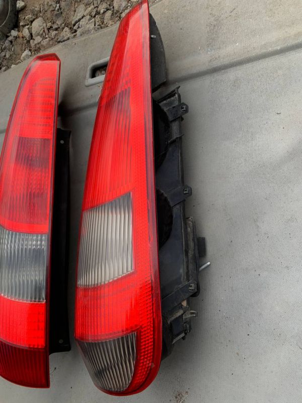 Фонарь Ліхтар стоп лівий правий Ford Fiesta MK6 02-05рр