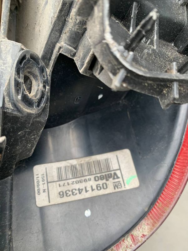 Ліхтарі cтоп лівий правий фонарь Opel Corsa C 2000-2006 Опель