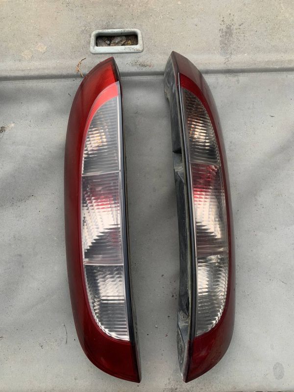 Ліхтарі cтоп лівий правий фонарь Opel Corsa C 2000-2006 Опель