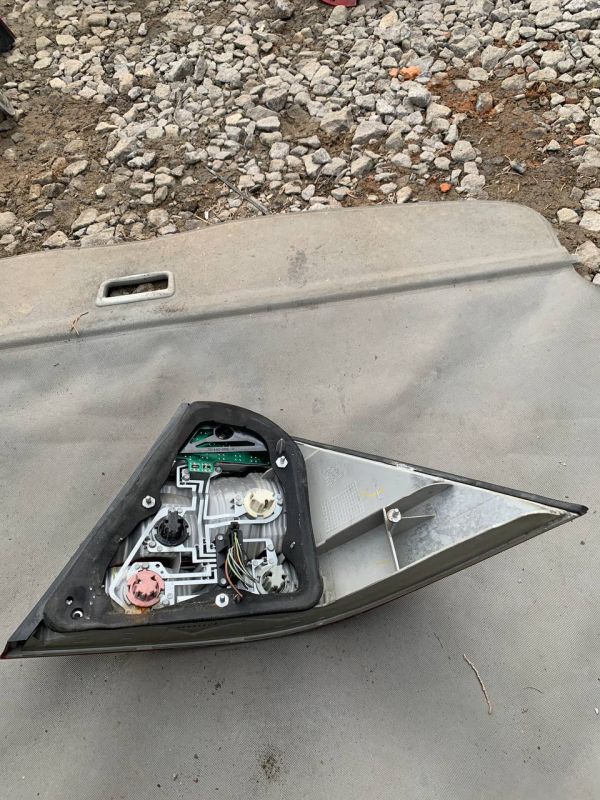 Стоп ліхтар лівий Mercedes W220 рестайлові ліхтарі, фонарь