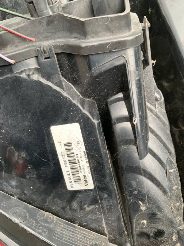 Ліхтар фонарь стоп правий Renault Megane II хетчбек Рено Мегане 2