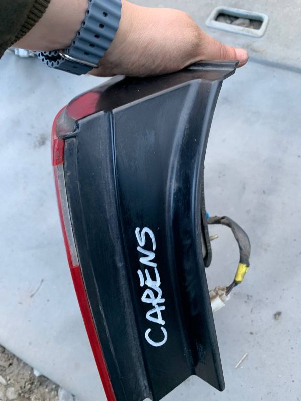 Стопи фари ліхтарі KIA CARENS I ліва фара задня