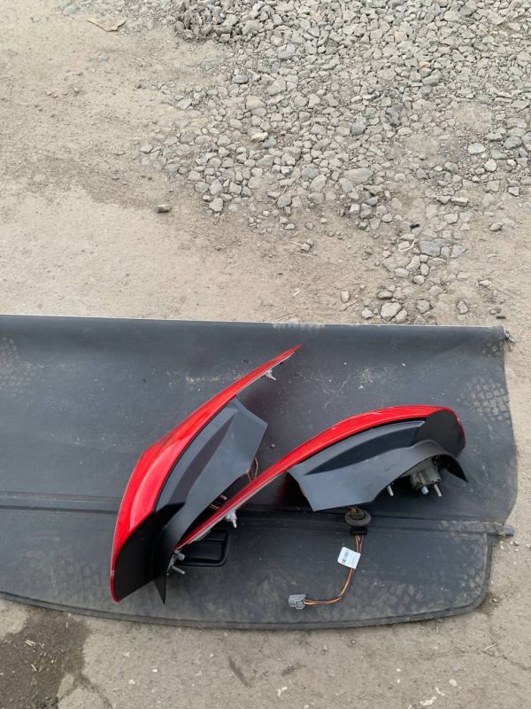 Ліхтар задній лівий правий  FORD FOCUS МК 3 Форд Фокус 2014