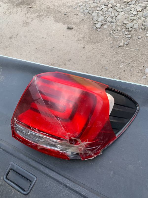 Задній ліхтар фонарь правий Renault Sandero II 2017 Оригінал Уцінка на запчастини