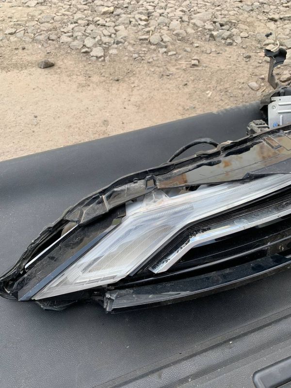 Фара верхня ліва ДХО Nissan rogue t33 оригінал По запчастинах