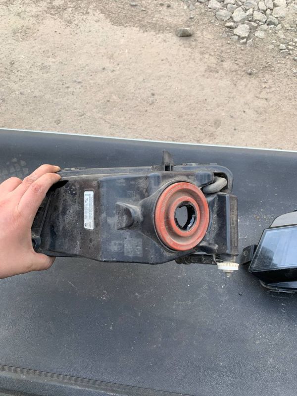 Уцінка Фара протитуманна ліва права  ПТФ VW Golf VII 12-17