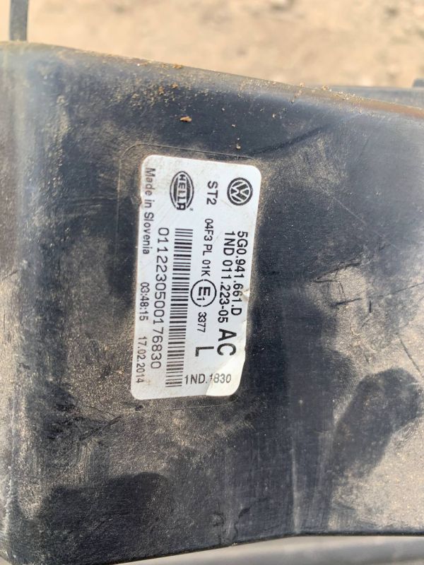 Уцінка Фара протитуманна ліва права  ПТФ VW Golf VII 12-17