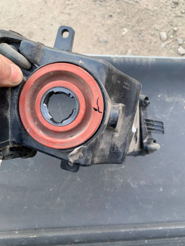 Уцінка Фара протитуманна ліва права  ПТФ VW Golf VII 12-17