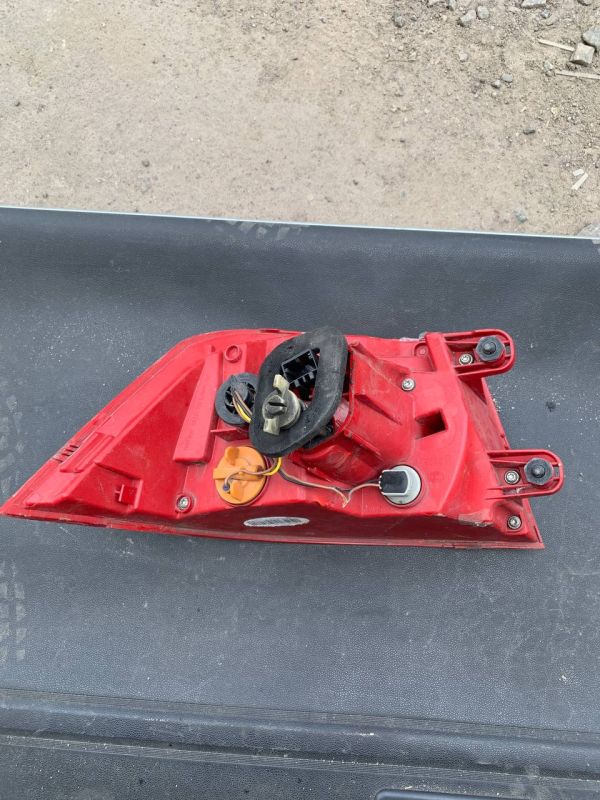 Уцінка Стоп ліхтар фонарь правий volkswagen passat b7 універсал 