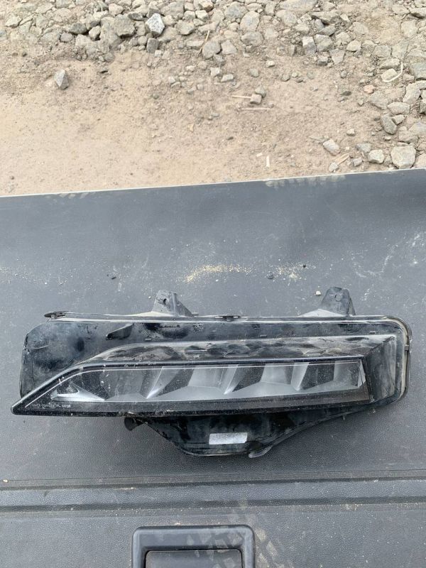 Уцінка Противотуманка ліва skoda octavia по запчастинах