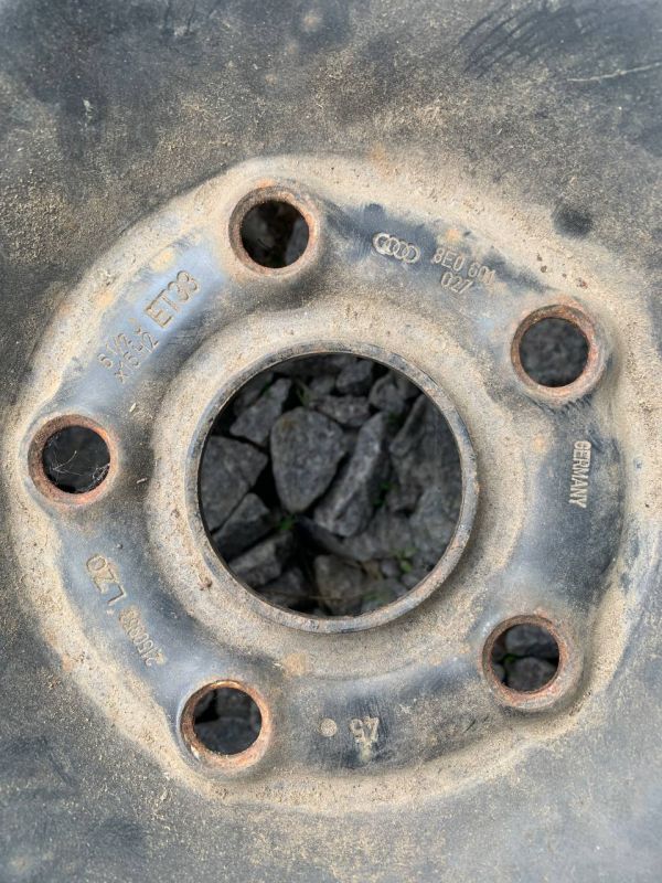 Диски сталеві пара Ауді 100,А4 R15 ET 33 Розболтовка 5х112