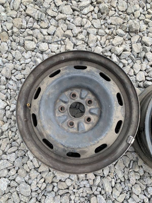 Диски сталеві пара r14 6j toyota 5x100 