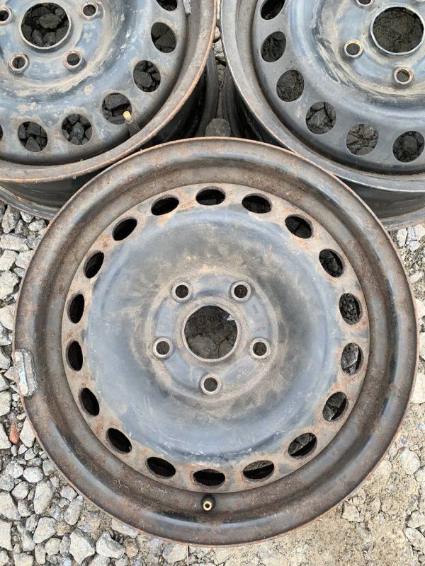 Диски сталеві  WAG R15 ET47 5*112 Volkswagen Touran Audi Seat 1K0601027T