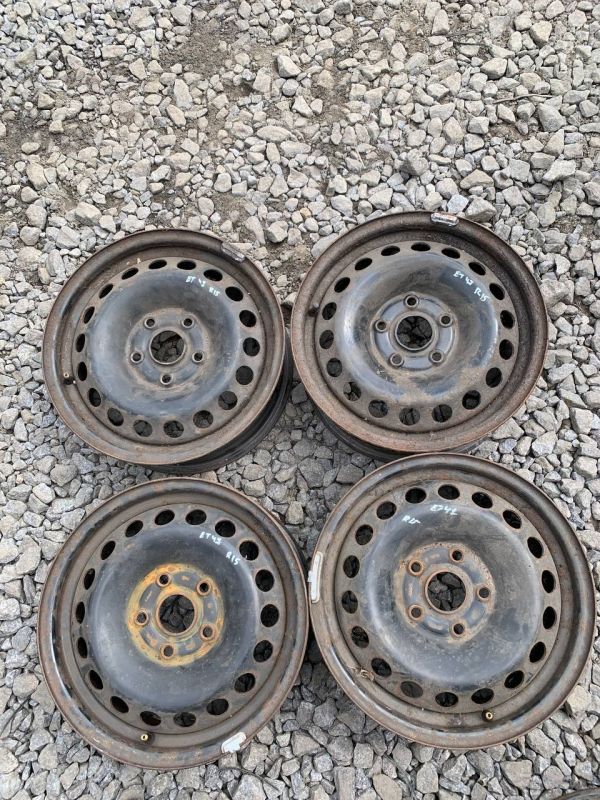 Диски металеві комплект wag 5x112 et47 r15 Volkswagen Caddy Golf Touran