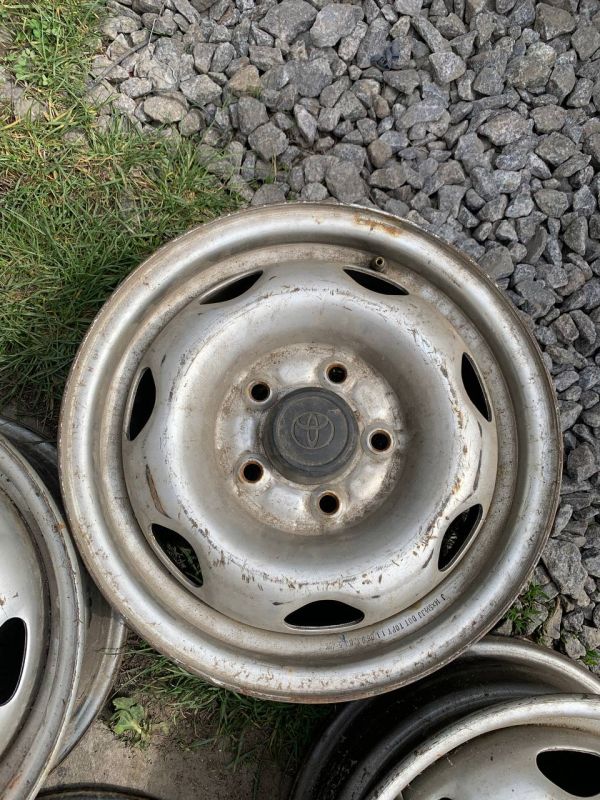 Диски комплект TOYOTA Розболтовка 5х114.3 r14