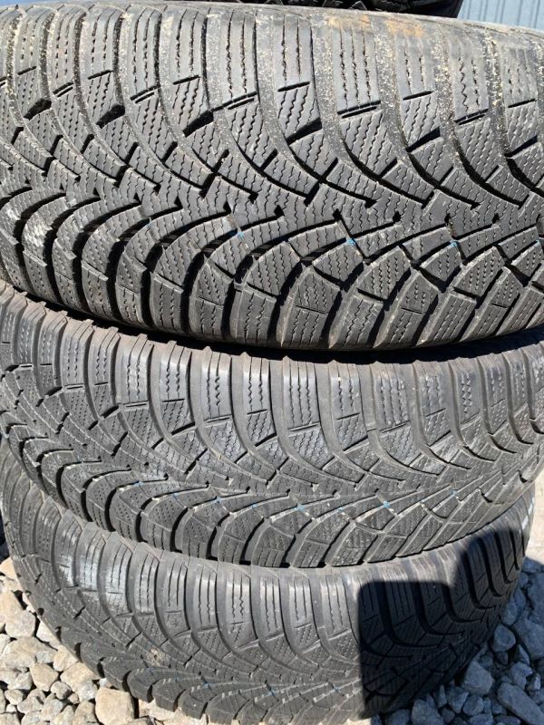 Шини комплект Goodyear 205/60 r16 зима резина