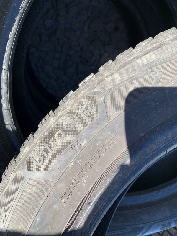 Шини комплект або пара Goodyear 205/60 r16 зима резина
