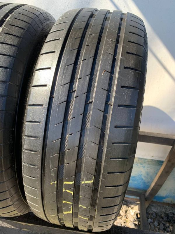 Шини пара Vredestein 215/55 r16 літо резина