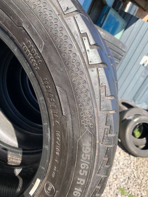 Шини комплект Continental 195/65 r16 c літо резина