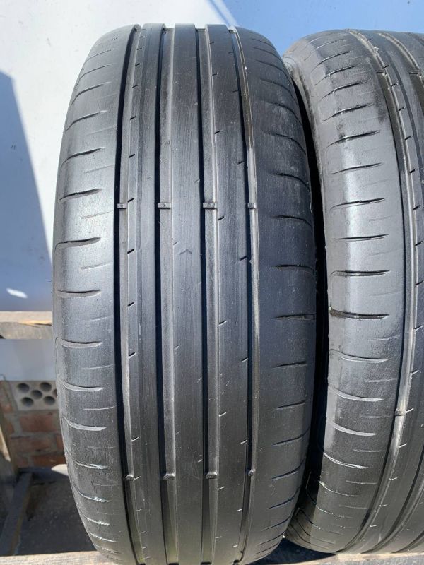 Шини пара Goodyear 205/60 r16 літо резина