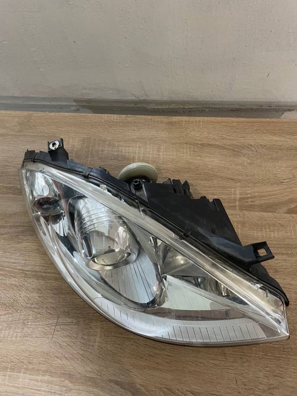 Фара права Mercedes  A-class , W 169 2004-2008рік  A1698200661