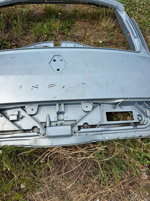 Кришка багажника ляда Renault Espace IV 2002-2014 Рено Еспейс 4 крышка багажника ляда 8200005943