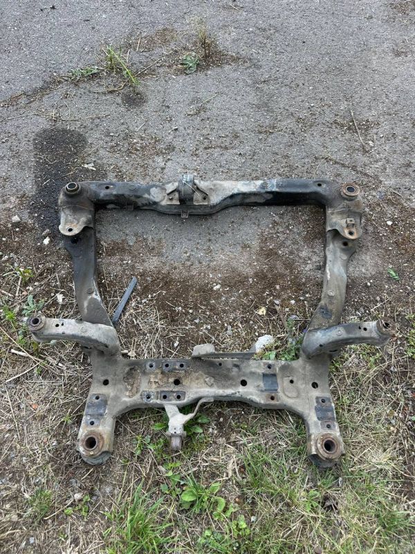Балка передньої підвіски Підрамник Hyundai Sonata NF 62405-3K500