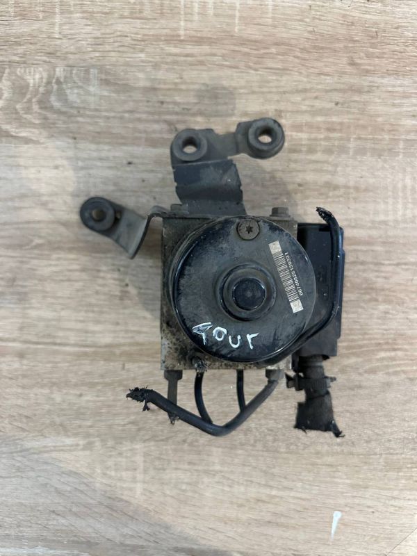 Блок ABS Skoda Octavia Tour 1996-2010 рік 1J0614417D