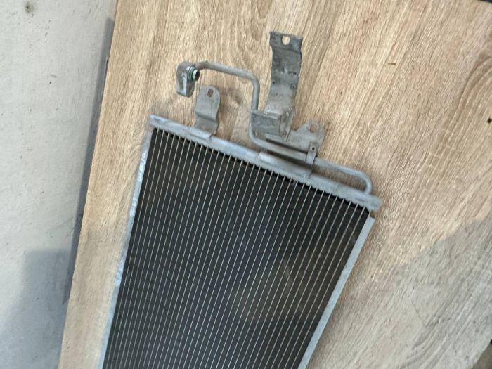 Радіатор Кондиціонера  VAG Volkswagen Golf IV Bora Audi A3 Skoda Octavia  Seat Leon та Toledo 94310