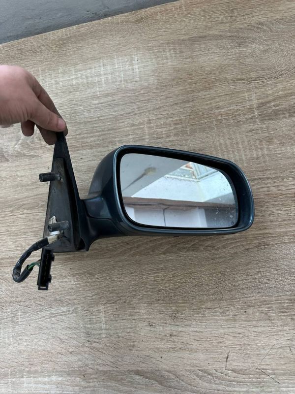 Дзеркало бокове праве Skoda Octavia Tour 1U1857502AD VAG (1U1857502AD)