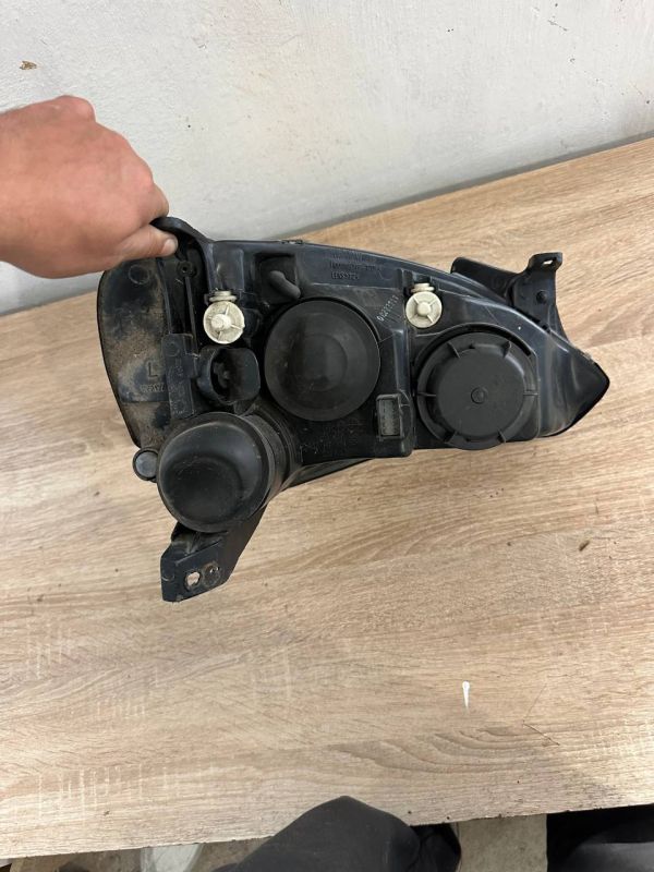 Фара передня ліва Opel Corsa C / Opel Combo C Depo