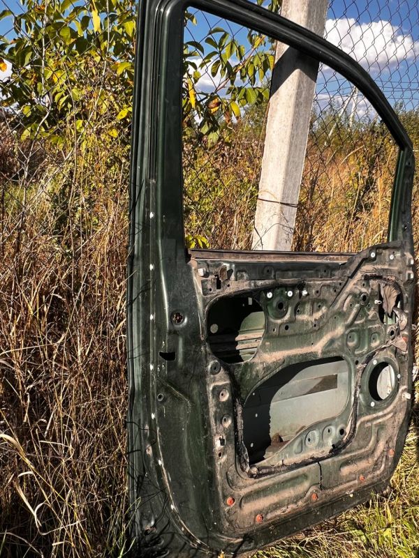 Двері передні ліві Hyundai/Kia H200 1997-2004 двері водійські DR1389 760034G000