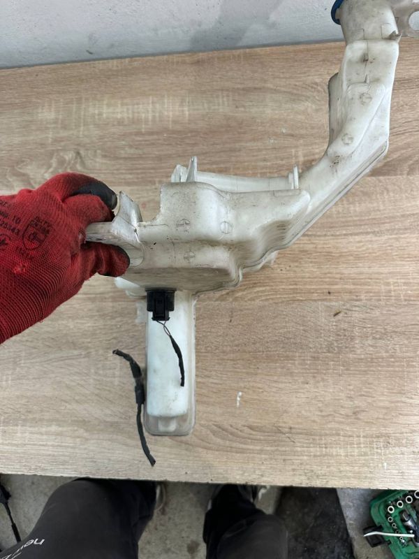 Бачок склоомивача Vw Passat B6 3C0955453J 3C0955453P 3C0955453Q