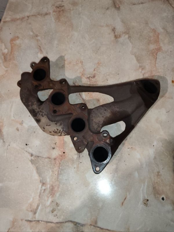 Випускний колектор A6681420201 Мерседес-Бенц Mercedes-Benz A-Class W168 А170