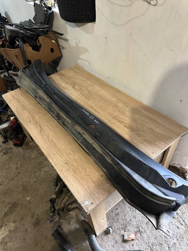Накладка під лобове скло жабо 86151-3S010 Хюндай Соната Hyundai Sonata 6 VI YF 2.0 16V G4KH